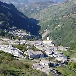 Casa De La Ermita